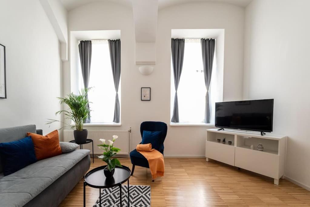 Pristine 1Br Steps From City By Hm Wien Exterior foto