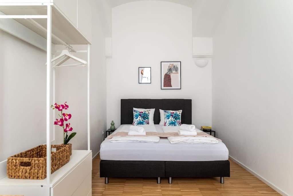 Pristine 1Br Steps From City By Hm Wien Exterior foto
