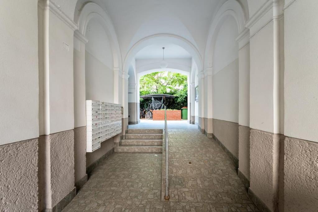 Pristine 1Br Steps From City By Hm Wien Exterior foto