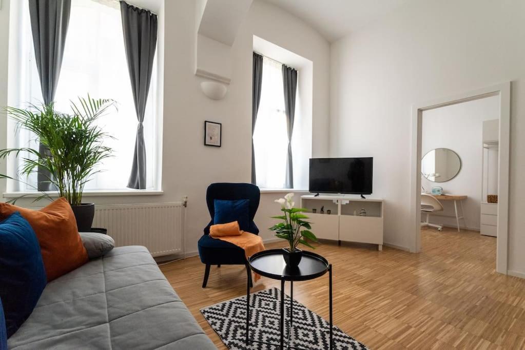 Pristine 1Br Steps From City By Hm Wien Exterior foto