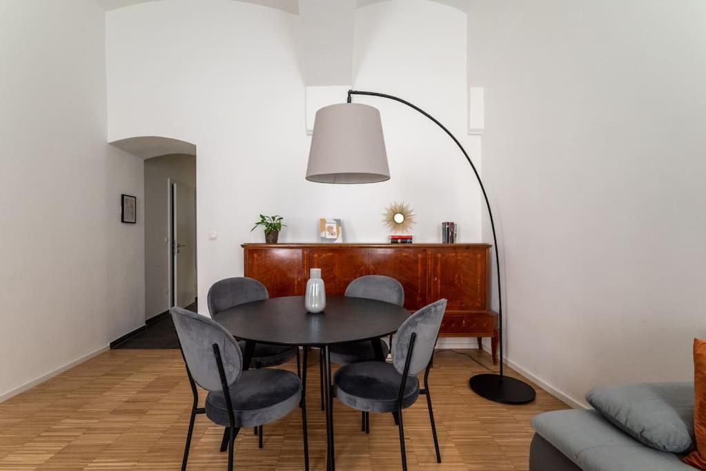 Pristine 1Br Steps From City By Hm Wien Exterior foto